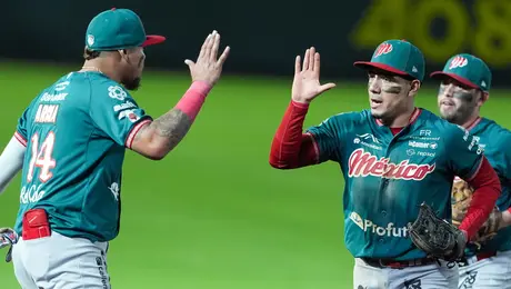 Los Diablos Rojos del México sobreviven en Puebla y regresan la serie al Estadio Alfredo Harp Helú