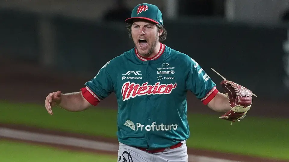 Trevor Bauer dominó a los rivales | Enrique Gutiérrez