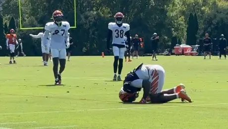 ¡Alertas en Ohio! Ja'Marr Chase sufre lesión en la rodilla en entrenamiento de los Benglas