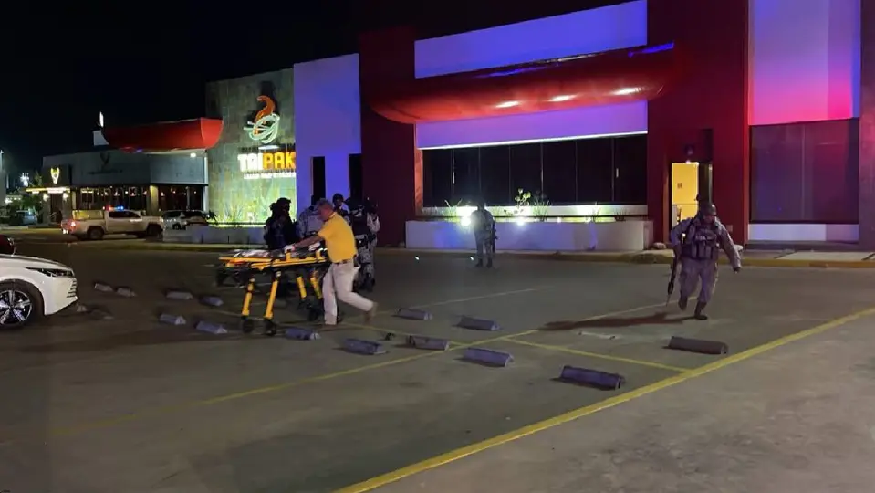 Un comando armado atacó los comensales de un restaurante del sector Tres Ríos, en Culiacán / Especial