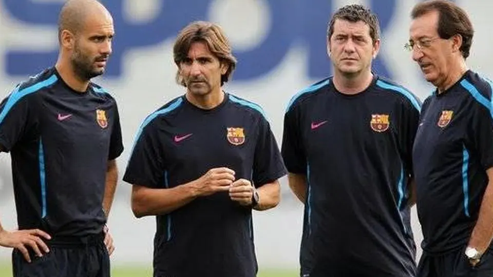 Lorenzo Buenaventura con el cuerpo técnico del Barcelona | Captura de pantalla