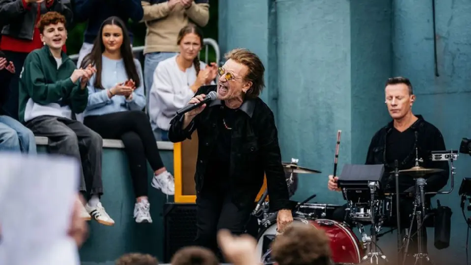 Island Records anunció Carnaval De Luz, el decimosexto álbum de estudio de U2 / Especial
