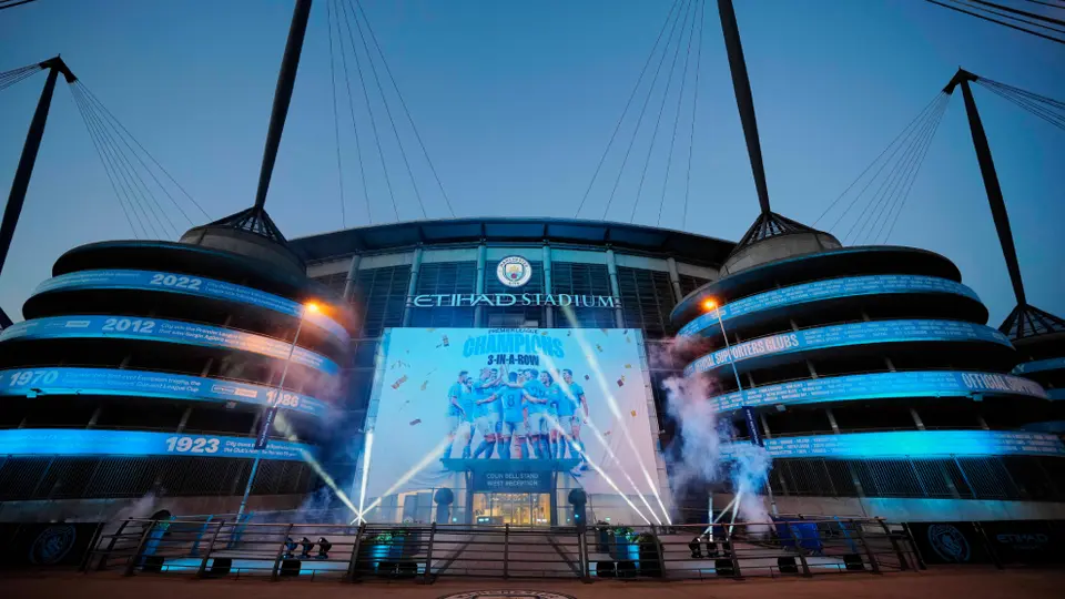 ¿Qué sanciones puede recibir el Manchester City por infringir las reglas financieras de la Premier League?