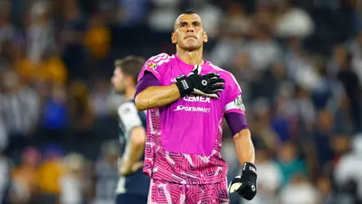 Nahuel Guzmán deja claro que quiere renovar con Tigres y niega que exista una crisis