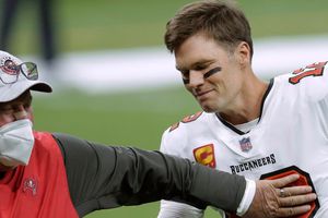 Super Bowl: La maldición de los quarterbacks que enfrentan a Tom Brady