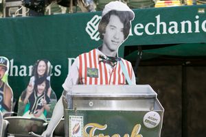 MLB: Tom Hanks prestó su voz para el estadio de los Oakland Athletics