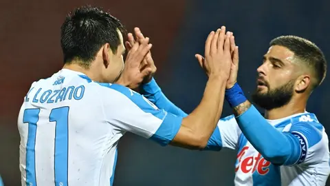 Hirving Lozano: Hijo de Lorenzo Insigne lució playera del Chucky mientras 'entrenaba' con su padre