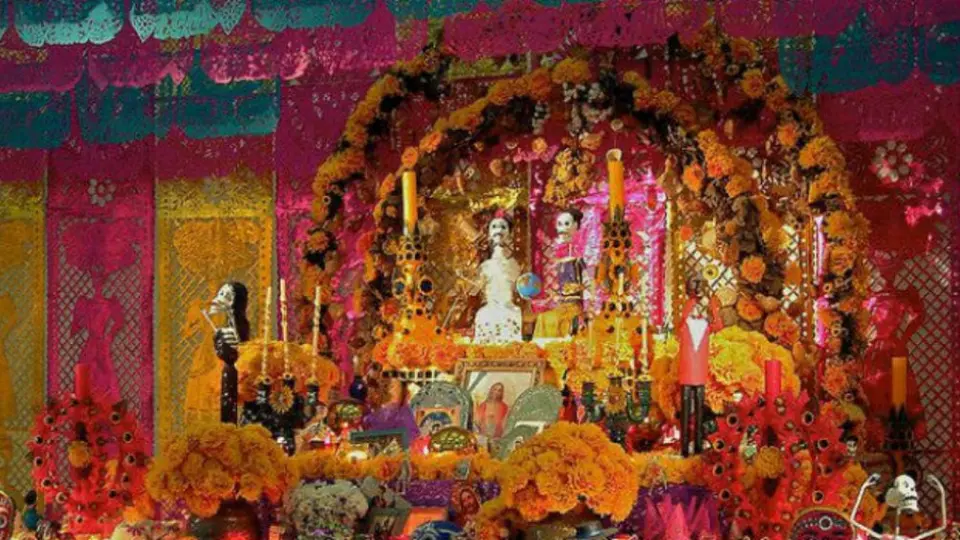 Secretaría de Cultura causó revuelo en redes por publicar mensaje de Día de Muertos en Navidad