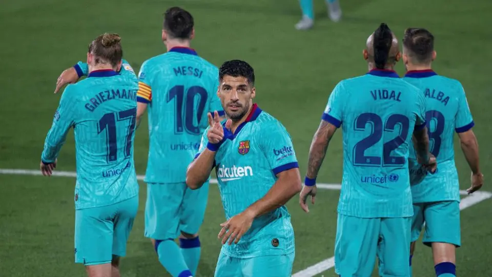 Barcelona tendría playera inspirada en Antonio Gaudí