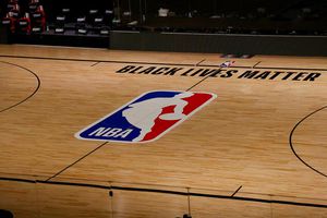 NBA: Se suspenden los partidos de Playoffs de este jueves