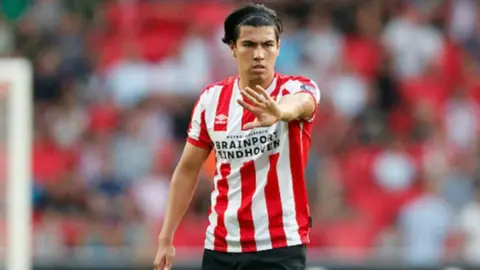 Erick Gutiérrez: Regresó a los entrenamientos del PSV