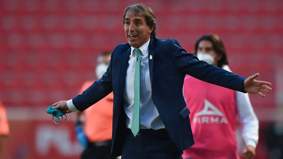 Almada: 'Hay un poco de crisis de confianza en algunos futbolistas'