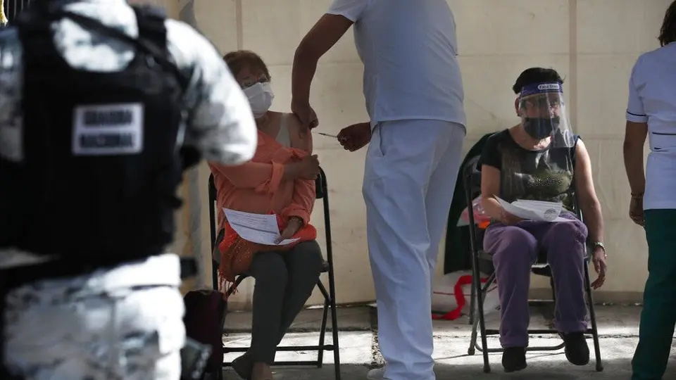CDMX: Este miércoles comenzará la vacunación a domicilio en adultos mayores