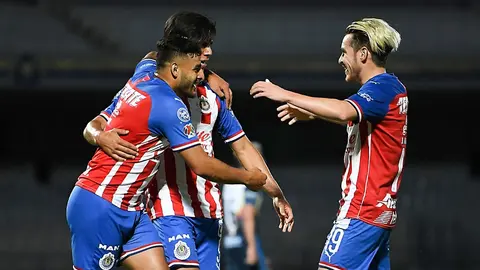 Chivas: JJ Macías, Vega y Angulo, a la banca en la Ida de Semifinales vs León