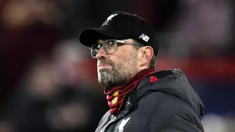 Klopp dio lección a juvenil: 'Con Mercedes y Rolex, ¿cuántos partidos has jugado en primera?'
