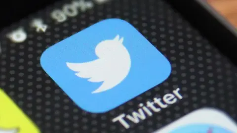 Twitter presentó fallas a nivel mundial; usuarios no podían publicar