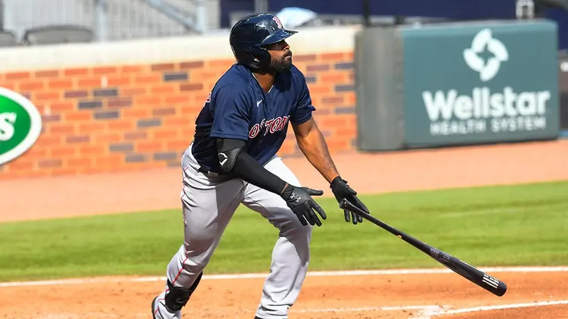 Jackie Bradley Jr. alcanzó acuerdo con los Milwaukee Brewers