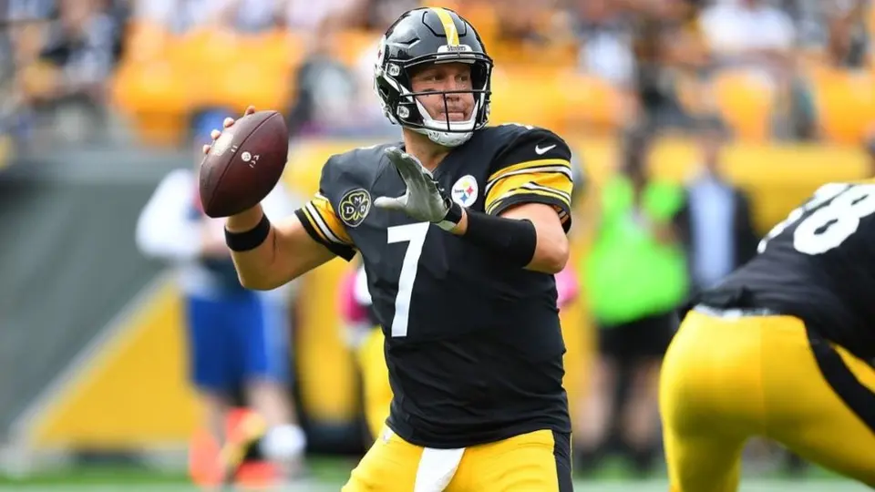 Ben Roethlisberger firmó un nuevo contrato con los Steelers para 2021