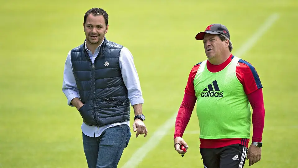 América: Miguel Herrera y Santiago Baños, en la 'cuerda floja' tras fracaso en Concachampions