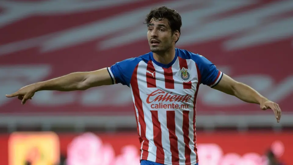 Briseño: 'Chivas tiene presión por su historia y a Atlas le sirve para disimular malos resultados'
