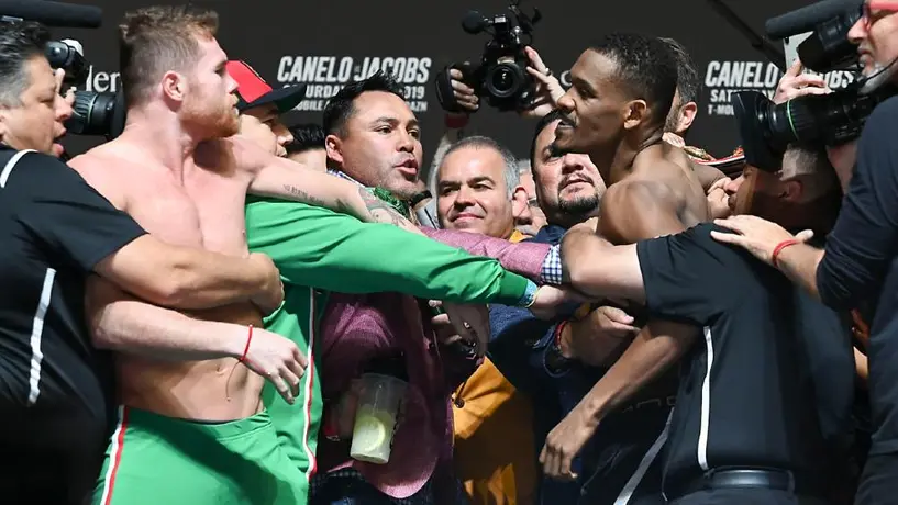 Canelo Álvarez: Golden Boy aseguró que el coraje del mexicano es vs DAZN