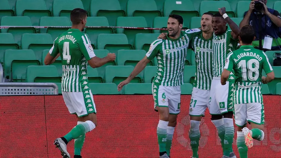 LaLiga: Betis goleó a Osasuna y rompió su racha sin victorias