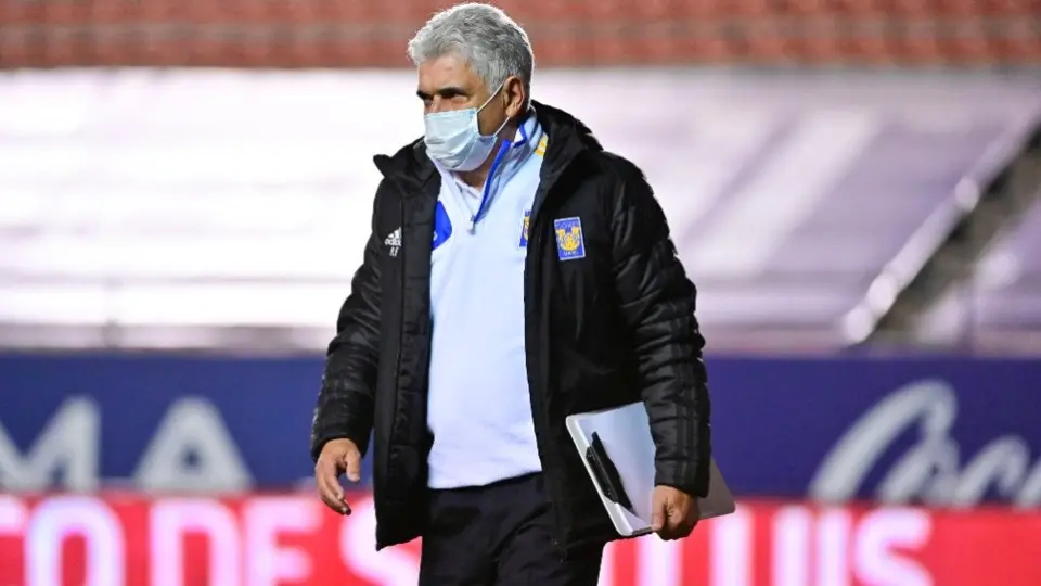 Tuca Ferretti: Admitió que tiene problemas en la cadera y se someterá a cirugía
