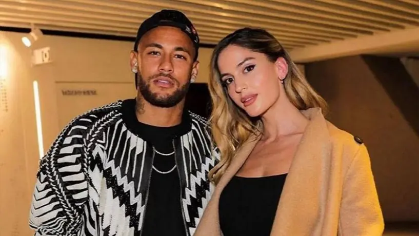 Neymar: Exnovia del delantero del PSG encendió las redes con diminuto bikini