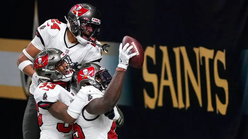 NFL: Tampa Bay capitalizó errores de New Orleans para avanzar a la Final de la NFC