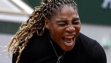 Roland Garros: Serena Williams se retiró en la segunda ronda por lesión