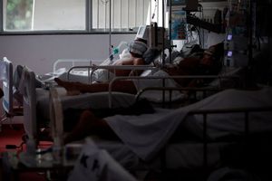 Covid-19: Aumenta el número de jóvenes contagiados en Brasil por variante del coronavirus