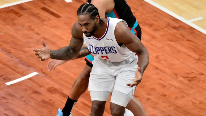 Kawhi Leonard planea jugar los Juegos Olímpicos de Tokio 2020