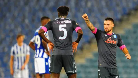 Chucky Lozano: Napoli firmó victoria por la mínima ante Real Sociedad en Europa League