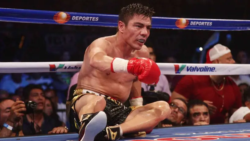 Travieso Arce: El día que quedó 'noqueado' fuera del ring