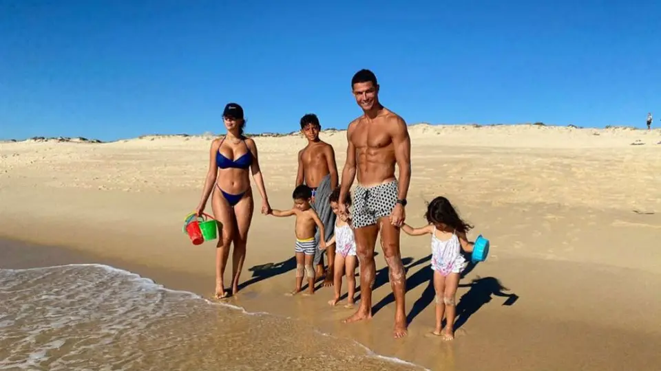 Cristiano Ronaldo: Presumió sus vacaciones con Georgina Rodríguez y su familia