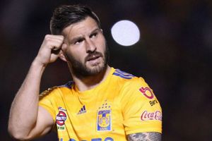 Gignac: Aficionado de Tigres presumió un 'zape' que le dio el francés