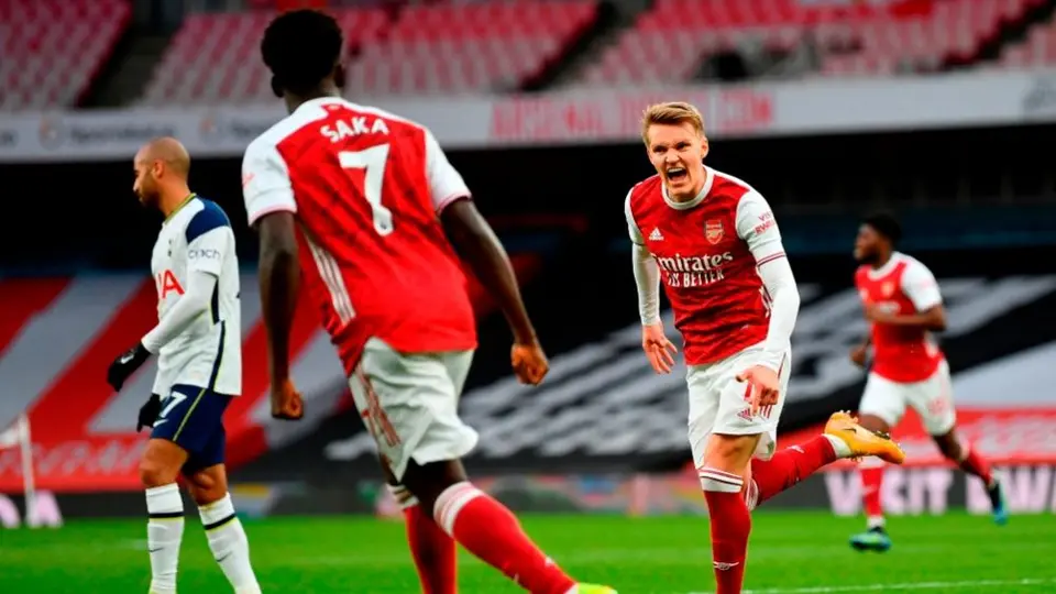 Premier League: Arsenal vino de atrás y derrotó al Tottenham