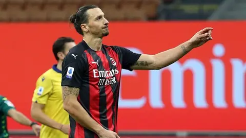 Ibrahimovic 'incendia' las redes sociales con una foto de su infancia