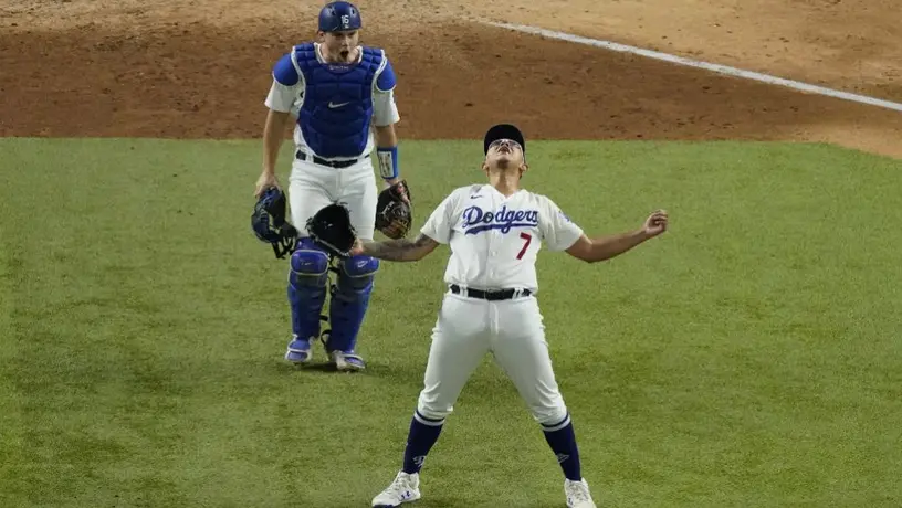 Julio Urías: 'Representar algo parecido a lo que hizo Fernando Valenzuela es algo increíble'