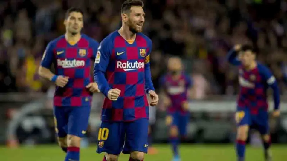 Barcelona: Los culés usarían uniforme visitante en negro y dorado para la próxima campaña