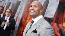 Dwayne 'The Rock' Johnson tuvo que arrancar la puerta de su casa por un apagón