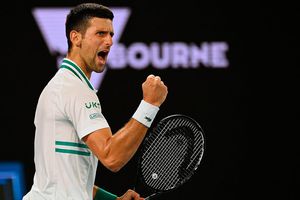 Novak Djokovic avanzó a la Final del Australian Open tras vencer a Karátsev