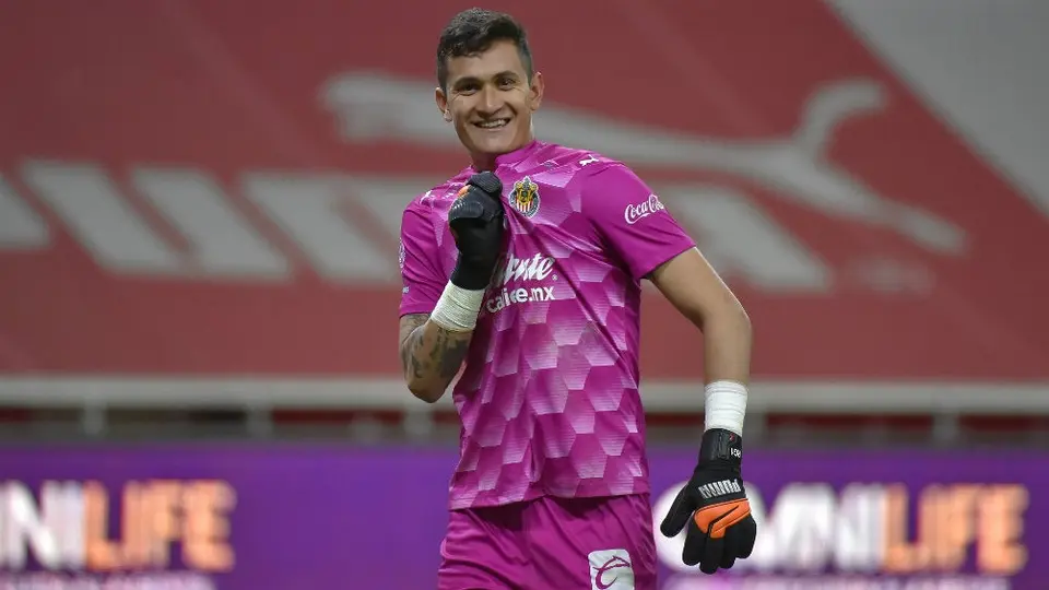 Chivas: Raúl Gudiño atajó el séptimo penal en su carrera durante el Clásico Tapatío
