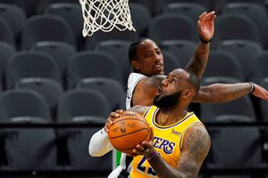 Lakers: LeBron James, primer jugador con mil partidos al hilo haciendo al menos 10 puntos