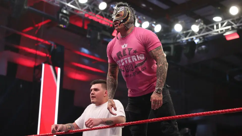 WWE: A 15 años de la lucha de escalera entre Eddie Guerrero y Rey Mysterio