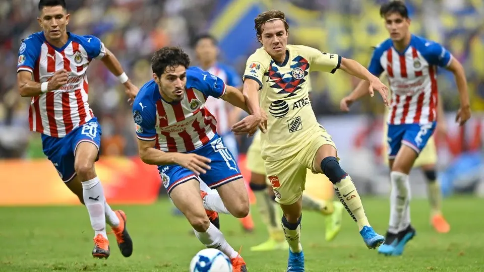 Pollo Briseño sobre a qué equipo desea en la Final: 'Al América, a chin... a su madre'