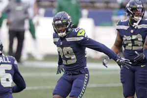 NFL: Seahawks apaleó a Jets de la mano de Russell Wilson