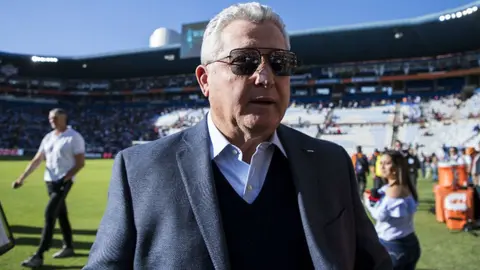 Chivas: Ricardo Peláez ya contactó a Víctor Manuel Vucetich para que tome al Rebaño