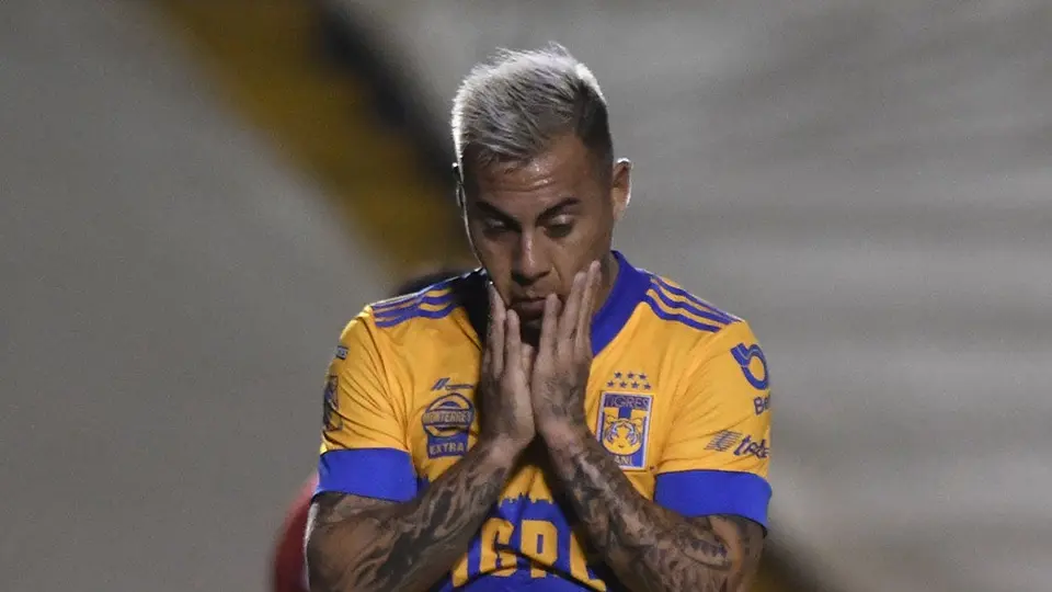 Eduardo Vargas : 'Tigres le inventó el Covid-19 al Diente López'