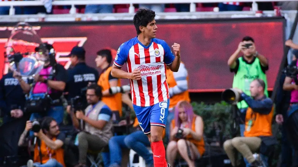 JJ Macías: 'Chivas es el más importante de México y estoy contento, pero quiero jugar en la élite'
